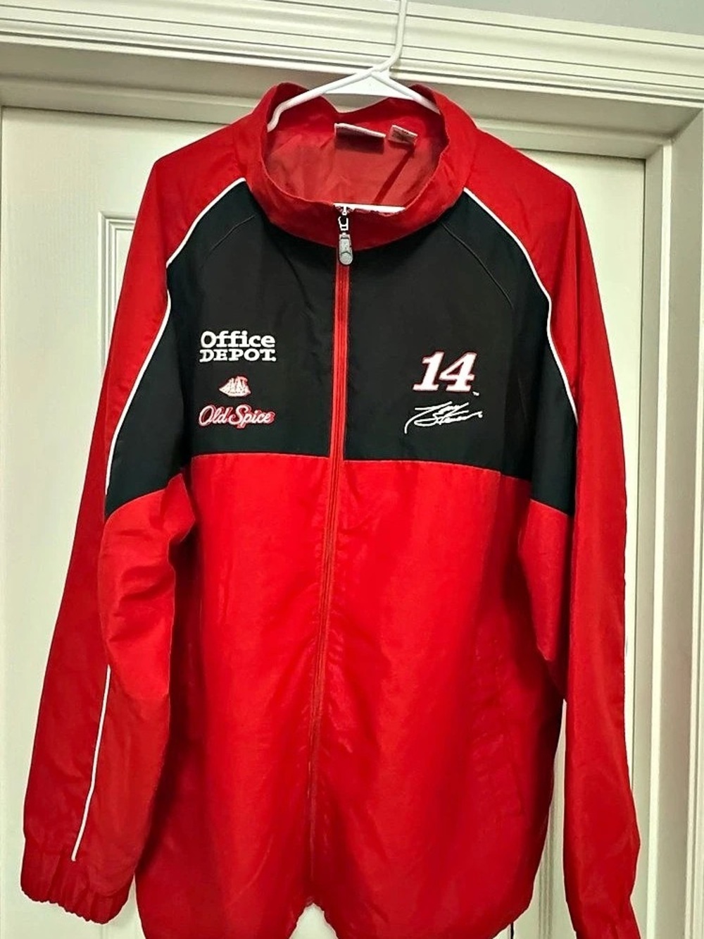 Winner's Circle NASCAR Winner's Circle jacket Men's Red & Black Windbreaker XL